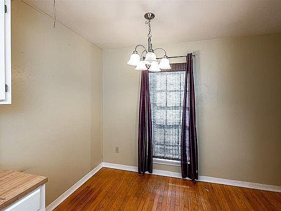 4th image of 1414 Highland Ave APT 5