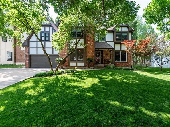 5141 W 130th Ter, Leawood, KS 66209