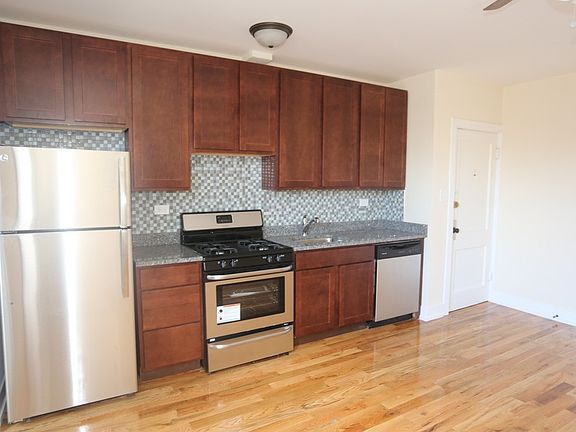 4th image of 818.5 W Diversey Ave #M09r