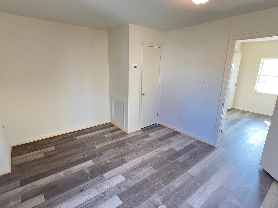 Large bedroom.