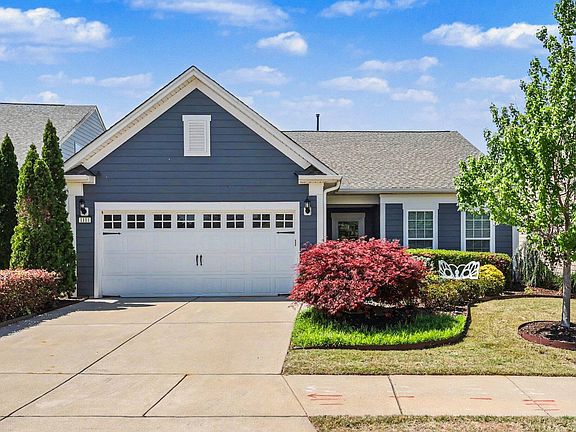 2nd image of 1111 Clay Hill Way