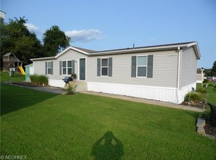 1605 Stephens Ln, South Zanesville, OH 43701