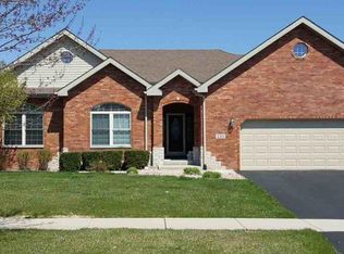 231 Pine St, Beecher, IL 60401