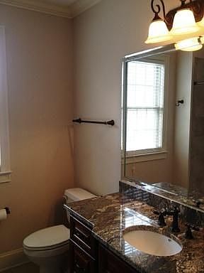 4th image of 27 Graywood Ct