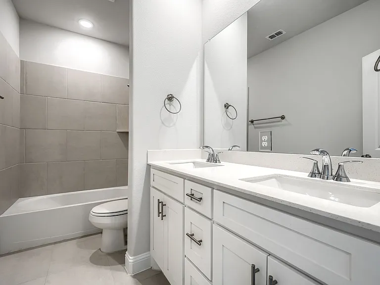 724 Portina Dr — Photo 26