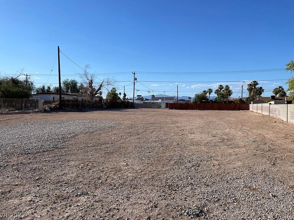 Vacant Land, Las Vegas, NV 89121 | Zillow