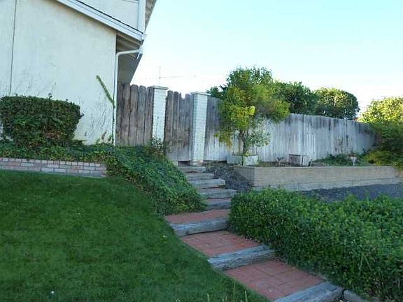 4th image of 3108 Barmouth Dr