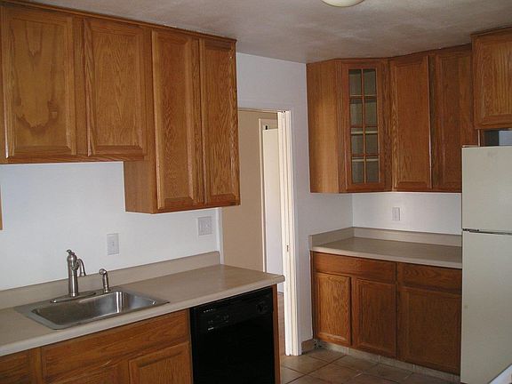 4th image of 3413 San Marino Ave