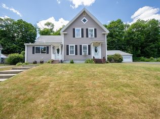 4 Star Ave, Middleboro, MA 02346