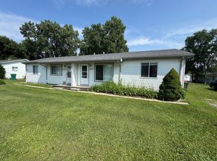 26845 Kuchenmeister St #B, New Baltimore, MI 48051