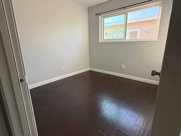 10058 San Juan Ct — Photo 11