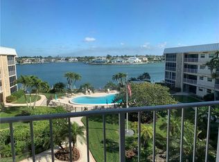 3450 Gulf Shore Blvd N APT 408, Naples, FL 34103