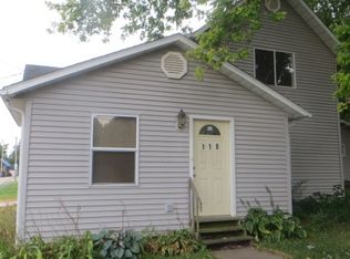 118 Ewing St, Le Claire, IA 52753
