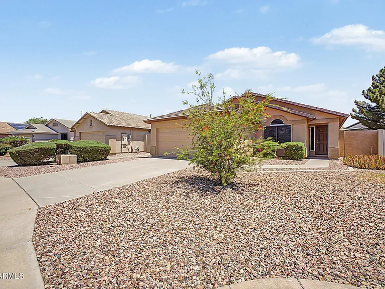 8151 W Tonto Ln — Photo 5
