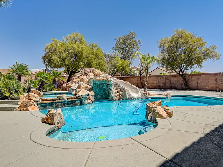 9610 Hawk Cliff Ave35_06012026