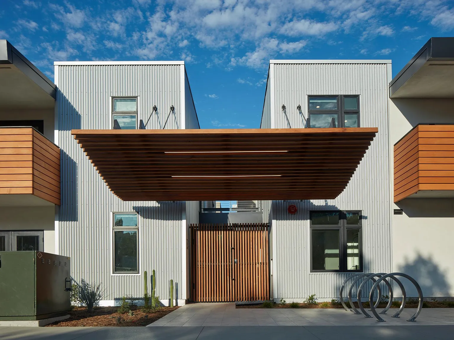 Sandbox Solana Beach — Photo 1