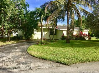 3261 SW 67th Ave, Miramar, FL 33023