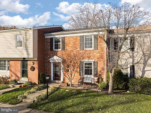 4th image of 5836 Wyomissing Ct