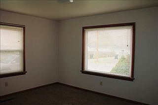 4th image of 1209 Linden St