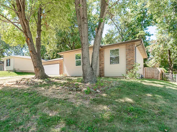 5649 S Franklin Avenue, Springfield, MO 65810