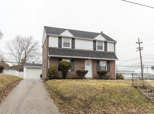350 Morris Ave, Crum Lynne, PA 19022