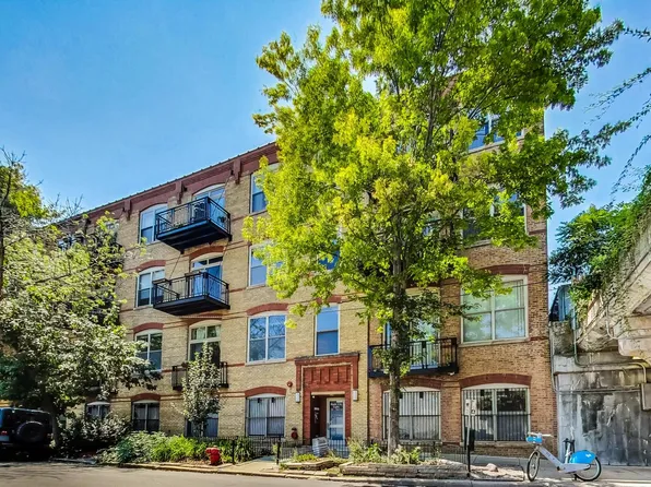 1740 N Maplewood Ave APT 301, Chicago, IL 60647