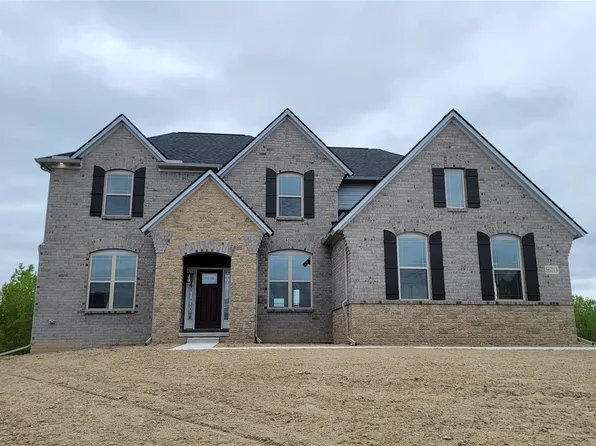 56213 Hickory Creek Ln, New Hudson, MI 48165
