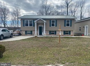 29549 Jennifer Dr, Mechanicsville, MD 20659