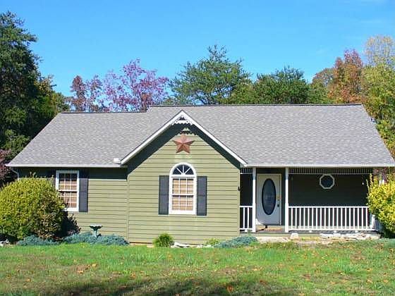 1st image of 125 Sturbridge Ln