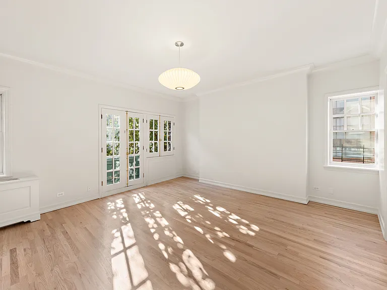 687 Greenwich St #1 — Photo 7