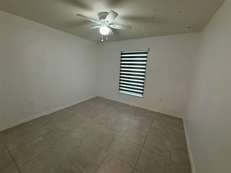 4082 Kenvil Dr — Photo 16