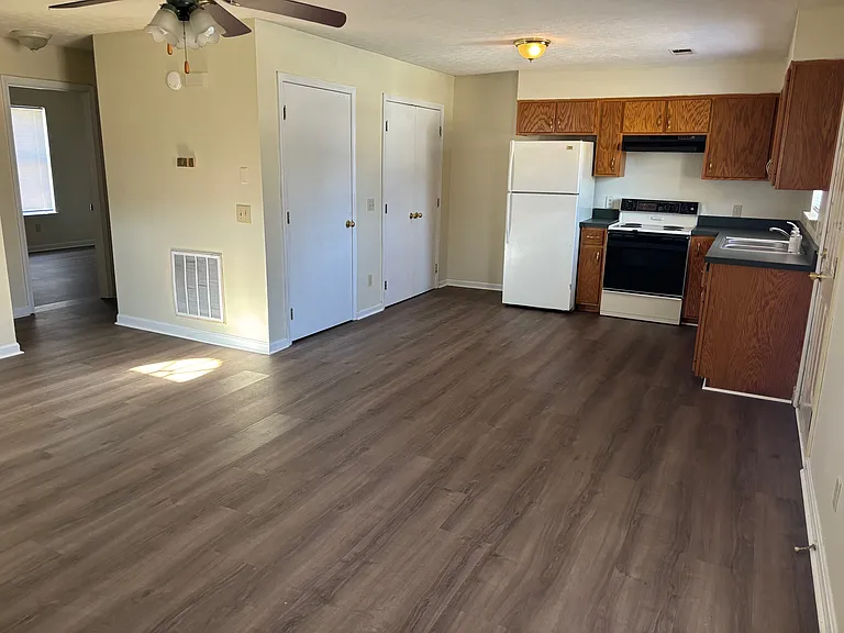 347 Hill St #1 — Photo 1