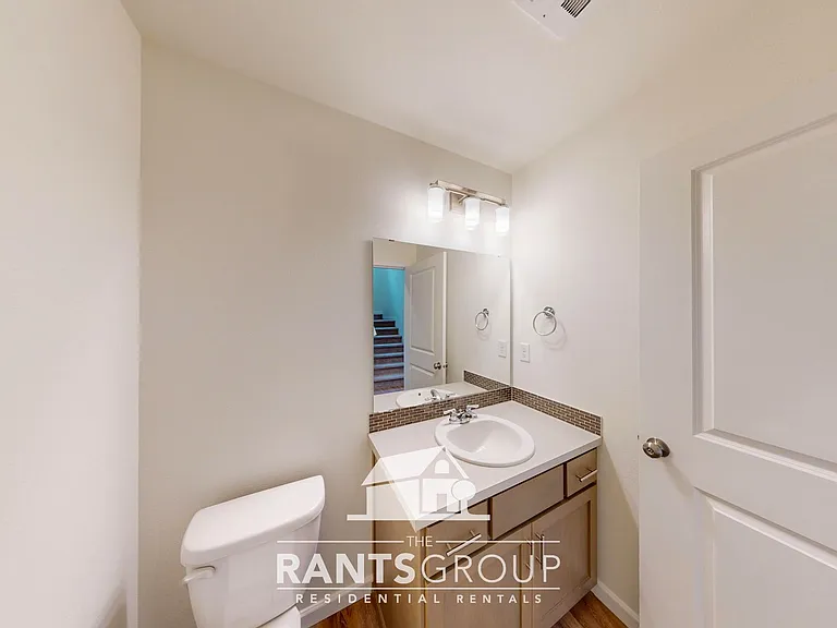 Forest Park Townhomes — Photo 59