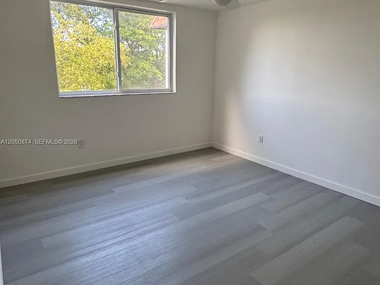 7300 NW 17th St #408 — Photo 5