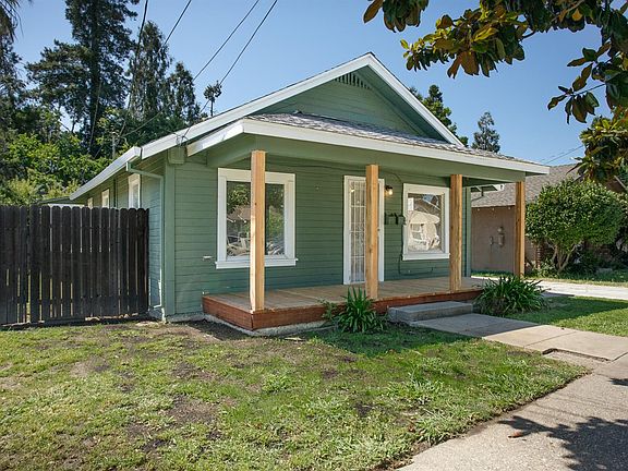 3rd image of 802 Olive St