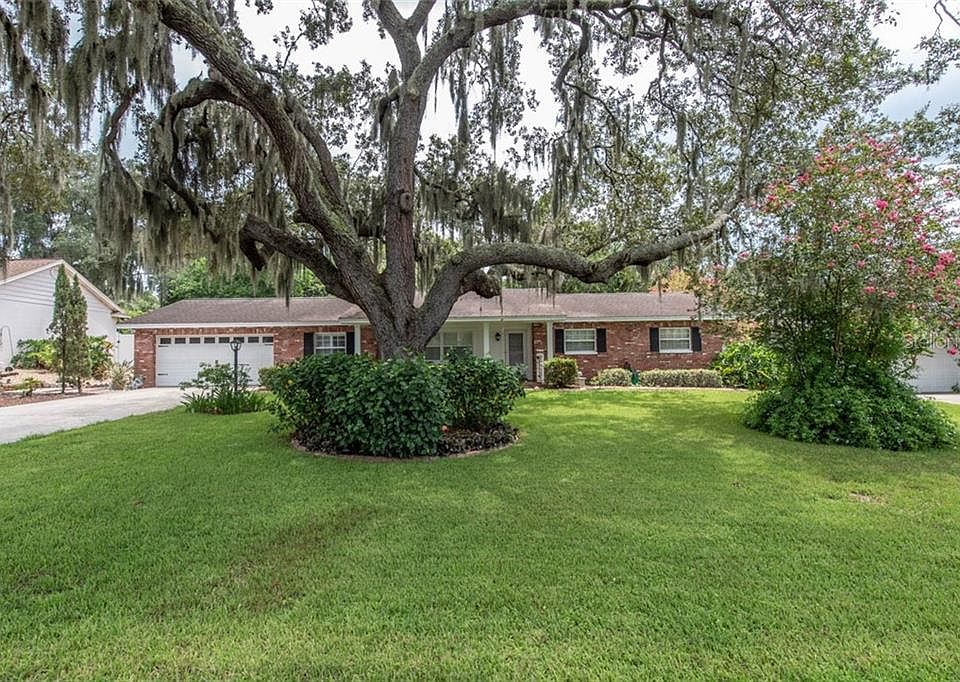 1st image of 109 W Anglewood Dr