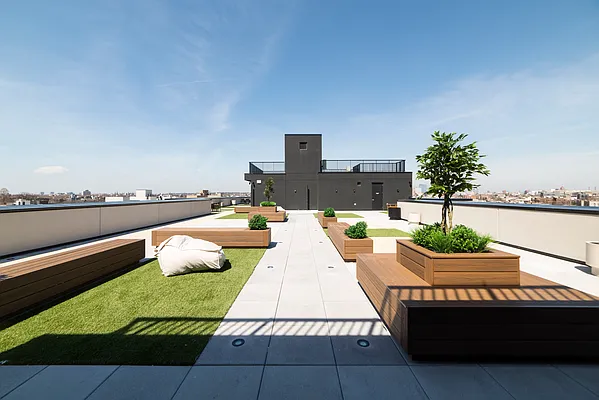 Rented by Key City Capital Inc | media 77