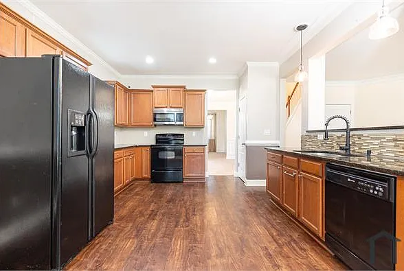 1332 Lock Heath Trl — Photo 17