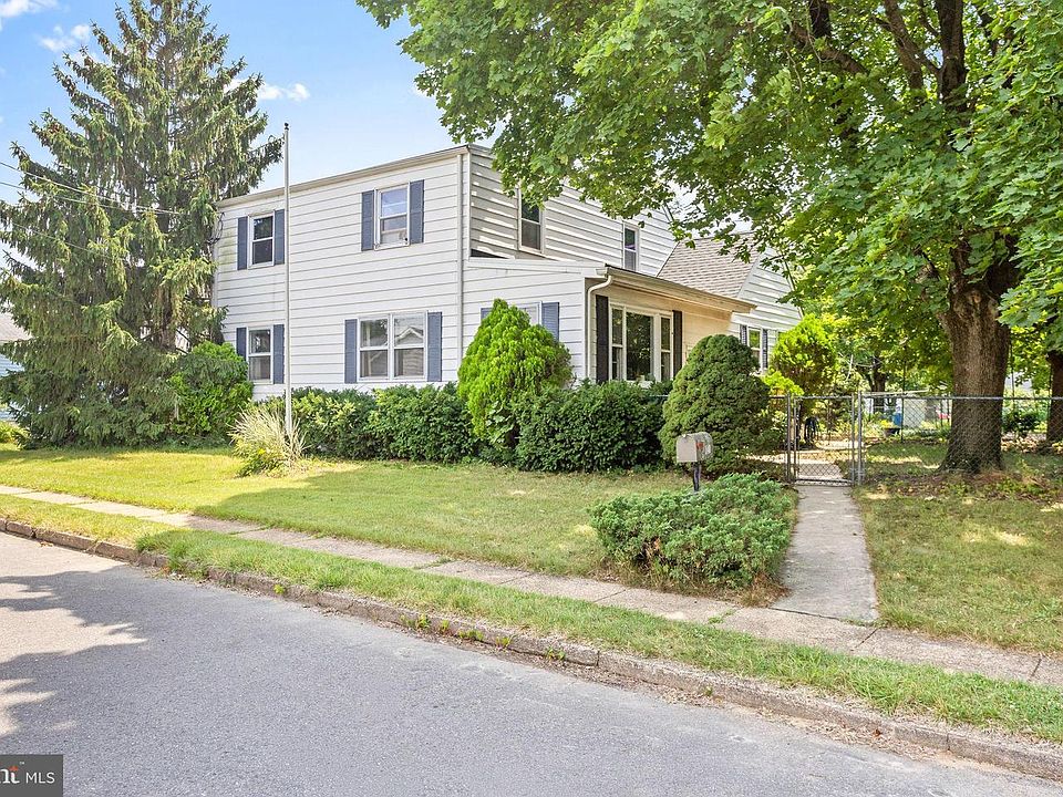 1st image of 1140 Emerick Ave