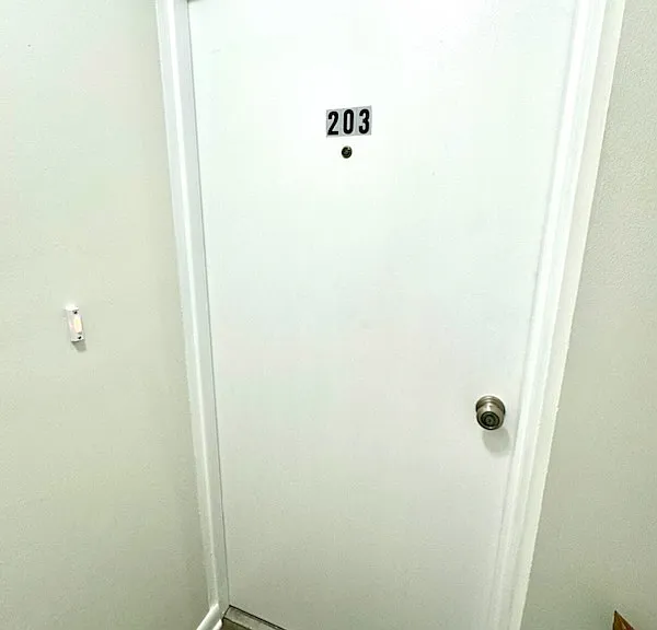 520 Snyder Ave #203 — Photo 12