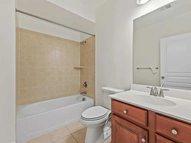 5619 Websters Way — Photo 6