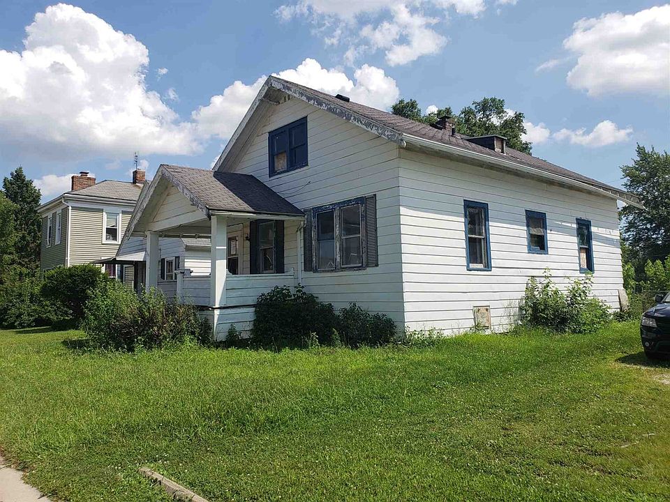 2nd image of 1335 Taylor St