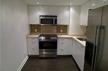 3rd image of 100 Bayview Dr APT 828