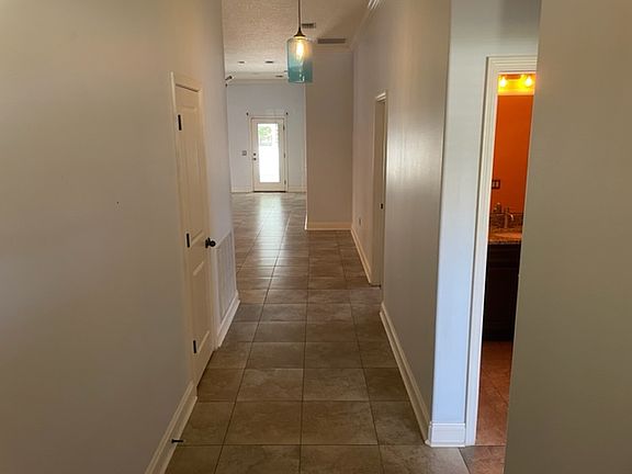 4th image of 2642 Hartman Ct