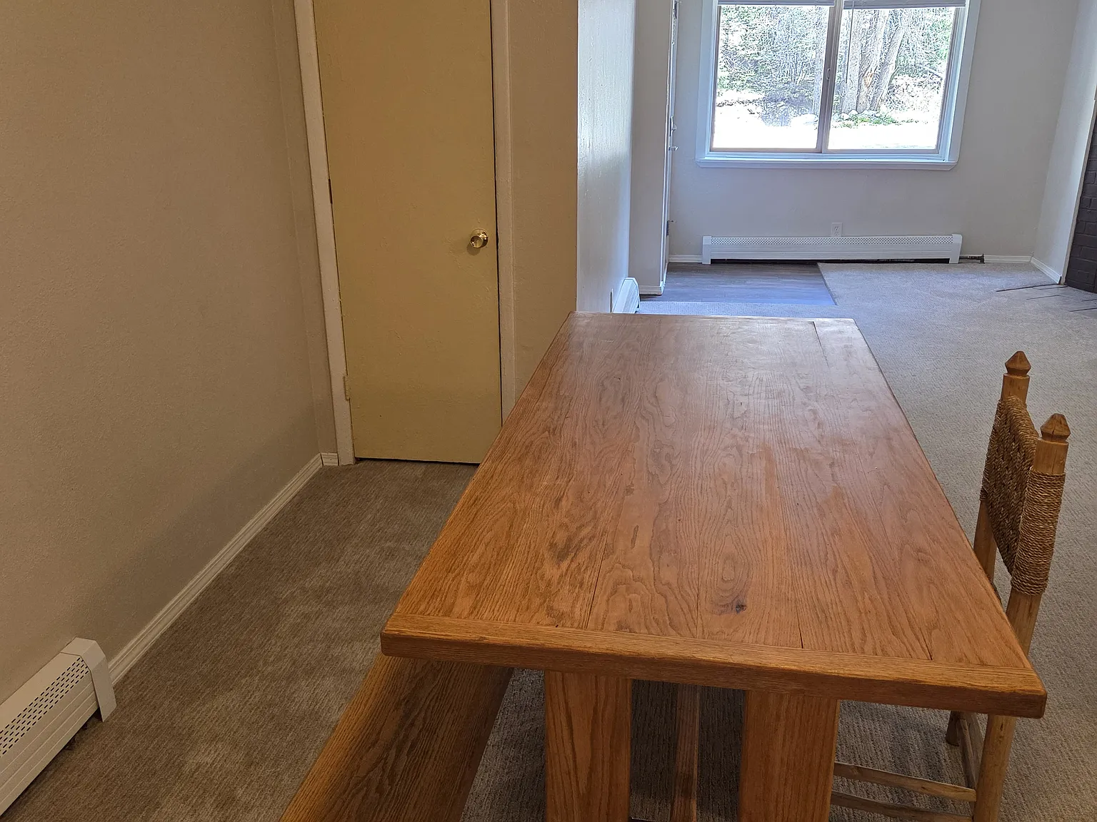 2 bed, 900 sqft, $1,700 — Photo 2