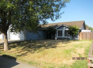 563 S Del Puerto Ave, Patterson, CA 95363