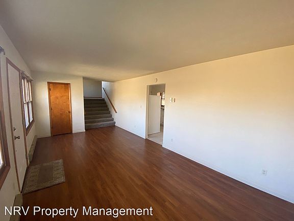 5th image of 474 Thistle Ln