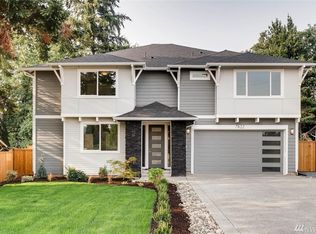 7822 NE 183rd St, Kenmore, WA 98028