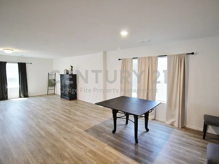 1229 Autumn Mist Ln — Photo 2