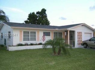 7314 NW 57th Dr, Tamarac, FL 33321
